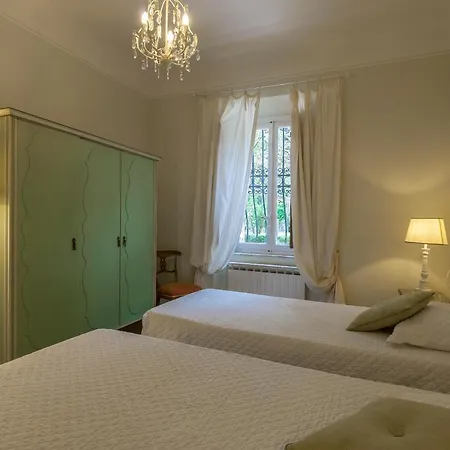 Antica Magnolia, Historical Retreat In Versilia