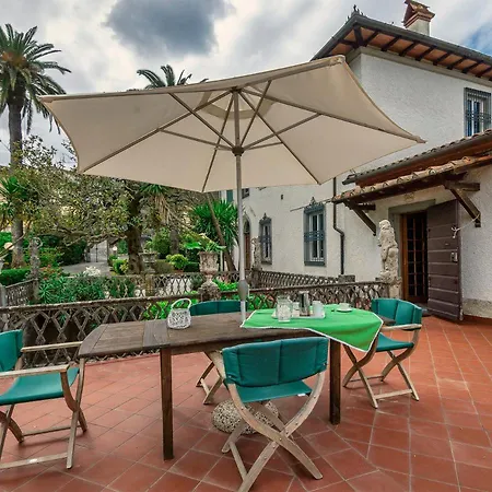 Villa Antica Magnolia, Historical Retreat In Versilia
