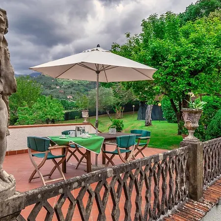 Villa Antica Magnolia, Historical Retreat In Versilia