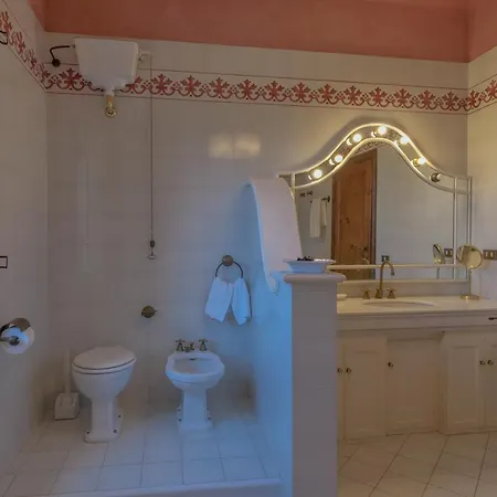 Antica Magnolia, Historical Retreat In Versilia